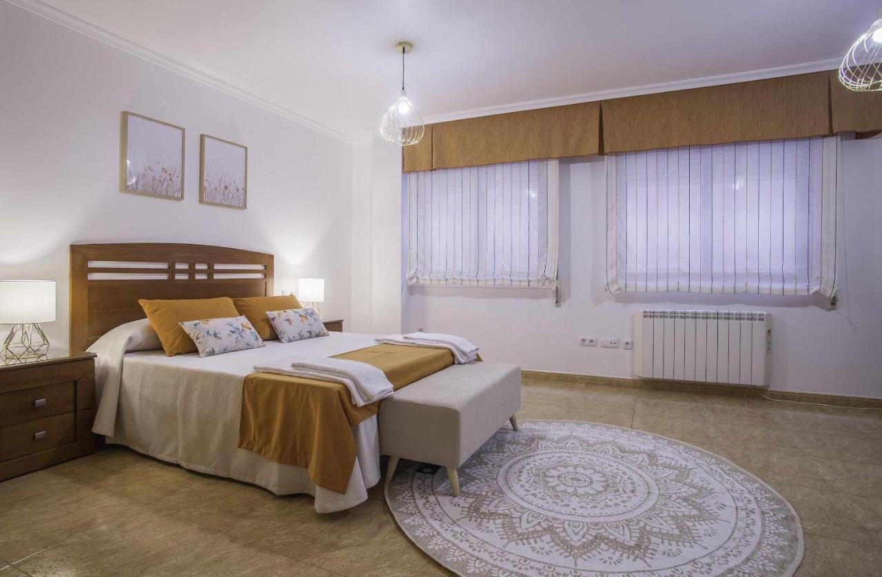 Apartamento En Raxo Pontevedra Exterior photo
