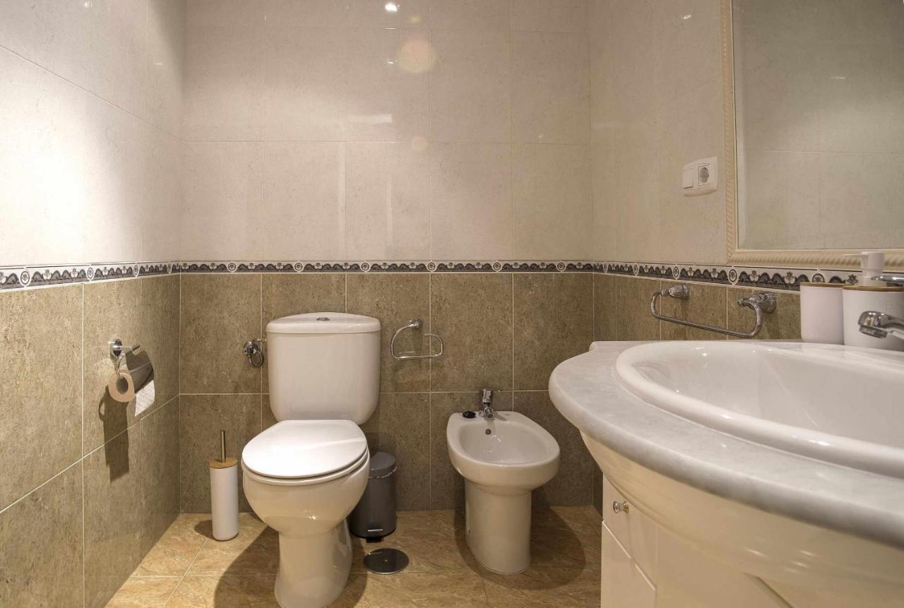 Apartamento En Raxo Pontevedra Exterior photo